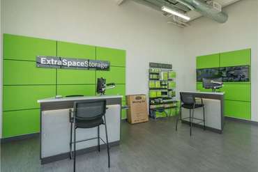 Extra Space Storage - 12323 SE Division St Portland, OR 97236