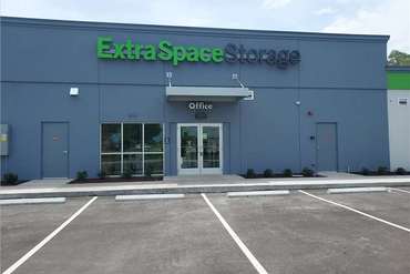 Extra Space Storage - 900 E International Speedway Blvd Deland, FL 32724