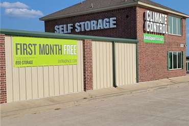 Extra Space Storage - 10113 First Chapel Dr Fort Worth, TX 76108