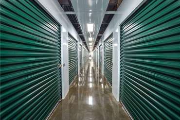 Extra Space Storage - 6780 Roswell Rd Sandy Springs, GA 30328