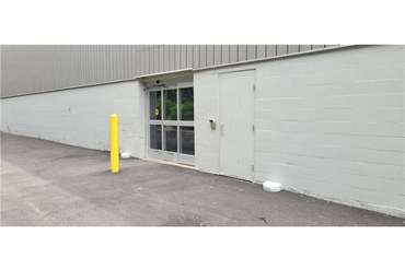 Extra Space Storage - 20 Commercial Dr Dracut, MA 01826