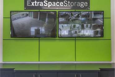 Extra Space Storage - 9847 Curry Ford Rd Orlando, FL 32825