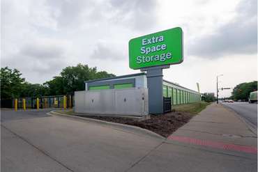 Extra Space Storage - 1040 E 87th St Chicago, IL 60619