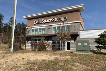 Extra Space Storage - 14701 Potomac Mills Rd Woodbridge, VA 22192