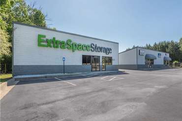 Extra Space Storage - 5484 Flakesmill Rd Ellenwood, GA 30294