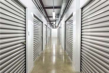Extra Space Storage - 8051 Windham Lake Dr Indianapolis, IN 46214