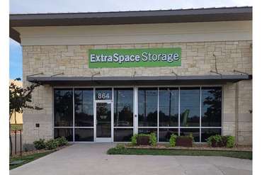 Extra Space Storage - 864 E Belt Line Rd Cedar Hill, TX 75104
