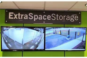 Extra Space Storage - 5065 Santana St Murfreesboro, TN 37129