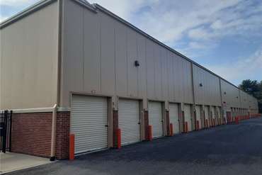 Extra Space Storage - 901 Middle Country Rd Middle Island, NY 11953