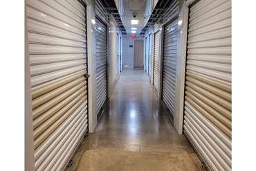 Extra Space Storage - 7557 Greenville Ave Dallas, TX 75231