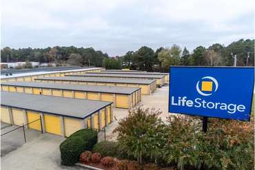 Extra Space Storage - 1375 Commerce Rd Morrow, GA 30260
