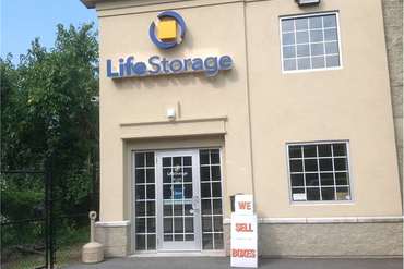 Life Storage - 2701 McNeil St Raleigh, NC 27608