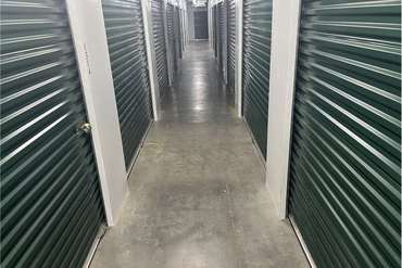 Extra Space Storage - 9225 Westmoreland Rd Cornelius, NC 28031