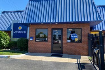 Life Storage - 407 S Chester Pike Glenolden, PA 19036