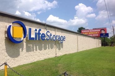 Life Storage - 7375 Airline Hwy Baton Rouge, LA 70805