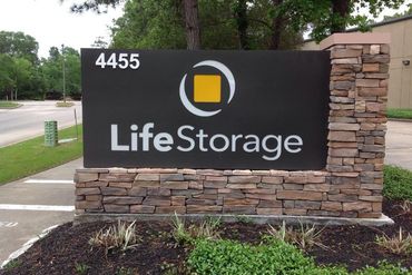 Life Storage - 4455 Panther Creek Pne The Woodlands, TX 77381