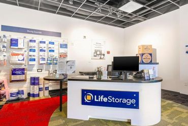 Life Storage - 27050 State Road 56 Wesley Chapel, FL 33544
