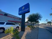 Life Storage - 2019 W Glendale Ave Phoenix, AZ 85021