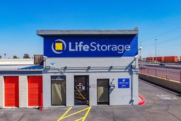Life Storage - 4616 NW Grand Ave Glendale, AZ 85301