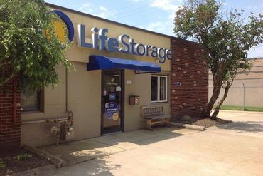 Life Storage - 1100 Erie Rd Eastlake, OH 44095