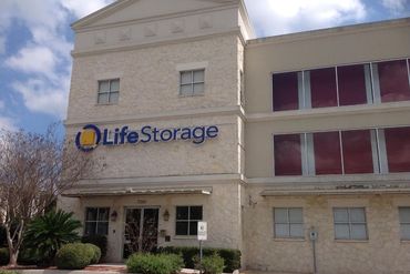 Life Storage - 7340 Blanco Rd San Antonio, TX 78216