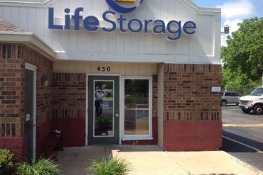 Life Storage - 450 W Washington St Florissant, MO 63031