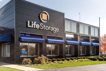 Life Storage - 1800 Des Plaines Ave Forest Park, IL 60130