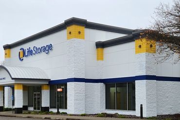 Life Storage - 836 Youngstown Warren Rd Niles, OH 44446