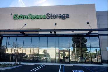 Extra Space Storage - 7736 Haskell Ave Van Nuys, CA 91406