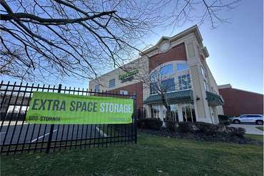 Extra Space Storage - 24 Sterling Pl Amityville, NY 11701