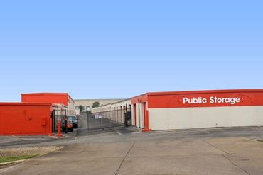 Public Storage - 9205 Research Blvd Austin, TX 78758