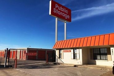 Public Storage - 6451 Hilltop Drive No Richland Hills, TX 76180