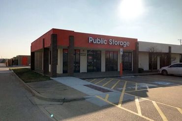 Public Storage - 3008 West Division Street Arlington, TX 76012