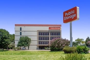 Public Storage - 12915 Research Blvd Austin, TX 78750