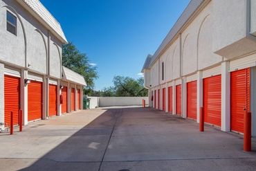 Public Storage - 7990 E Tanque Verde Rd Tucson, AZ 85749
