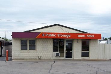 Public Storage - 1445 S Tyler Road Wichita, KS 67209
