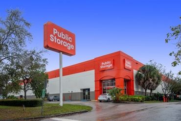 Public Storage - 3900 NW 115th Ave Miami, FL 33178