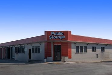 Public Storage - 2090 Evans Ave San Francisco, CA 94124