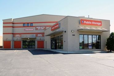 Public Storage - 3501 W Touhy Ave Lincolnwood, IL 60712