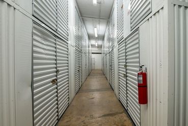 Public Storage - 91 Cuttermill Road Great Neck, NY 11021
