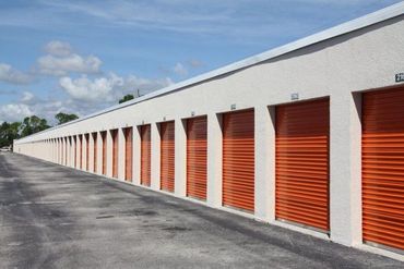 Public Storage - 1051 Buenaventura Blvd Kissimmee, FL 34743