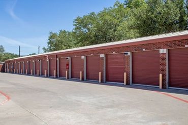 Public Storage - 2200 E Belt Line Rd Carrollton, TX 75006