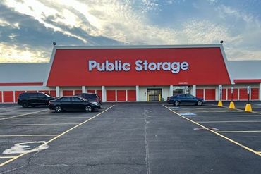 Public Storage - 8320 S Cicero Ave Burbank, IL 60459