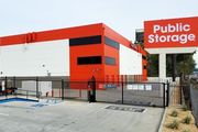 Public Storage - 23811 Ventura Blvd Calabasas, CA 91302