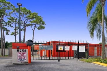 Public Storage - 8755 N Military Trail Palm Beach Gardens, FL 33410