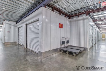 CubeSmart Self Storage - 2680 E Mohawk Ln Phoenix, AZ 85050