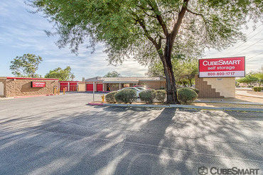 CubeSmart Self Storage - 7007 E Bell Rd Phoenix, AZ 85254