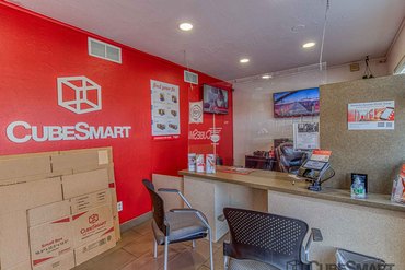 CubeSmart Self Storage - 6316 N 27th Ave Phoenix, AZ 85017