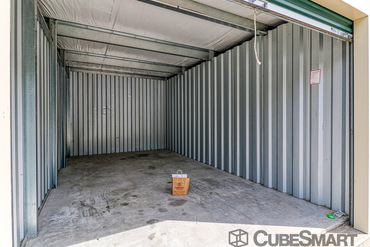 CubeSmart Self Storage - 808 S Main St Beacon Falls, CT 06403