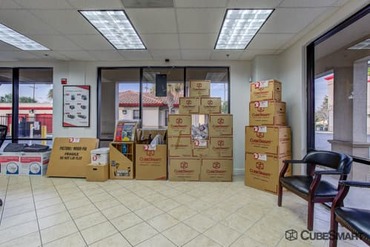 CubeSmart Self Storage - 1519 N Dixie Hwy Lake Worth, FL 33460